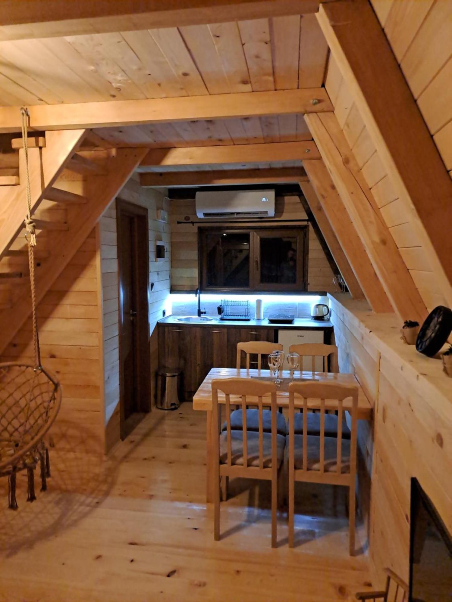 Wooden Cottages Konak Savnik المظهر الخارجي الصورة