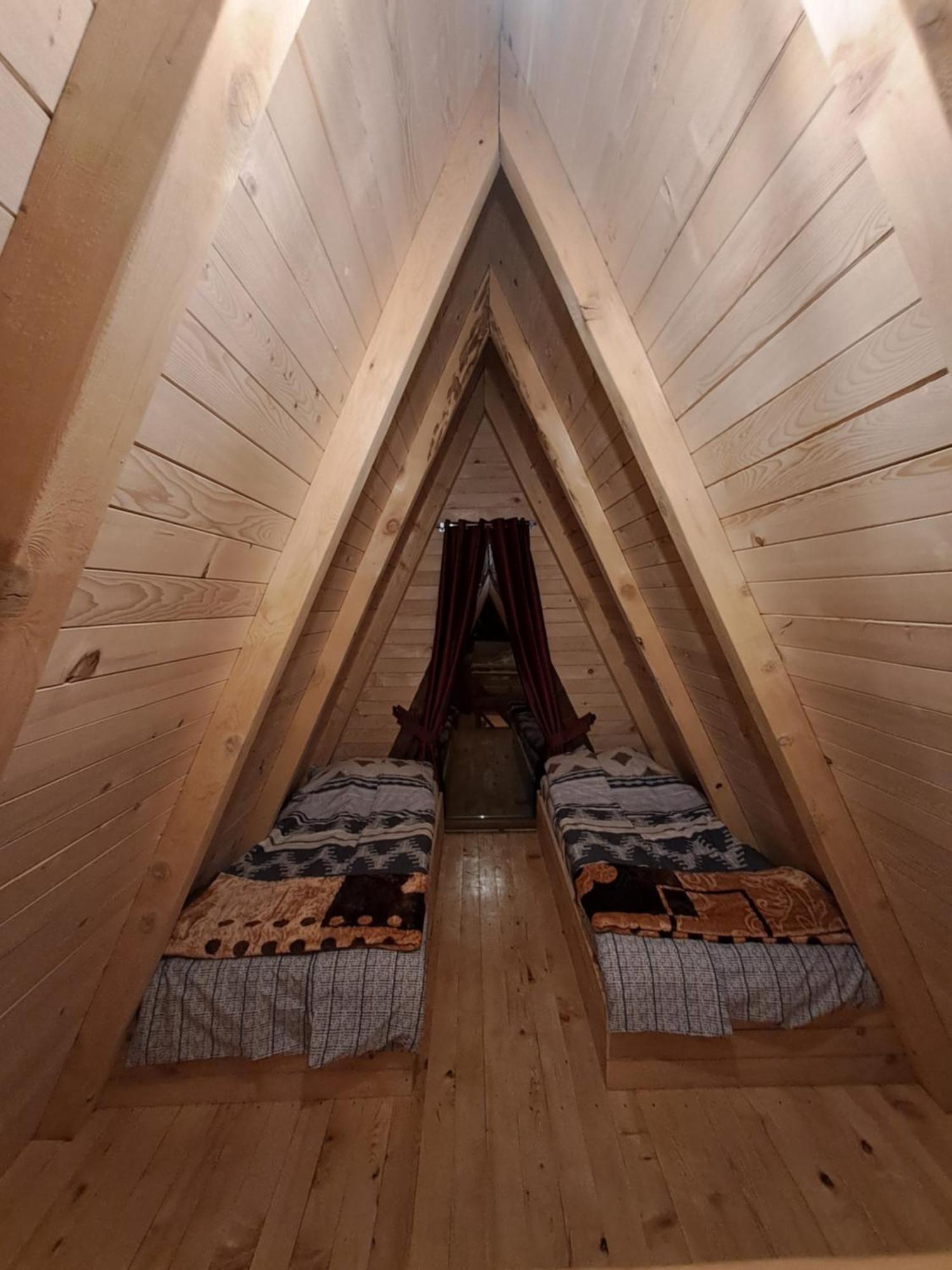 Wooden Cottages Konak Savnik الغرفة الصورة