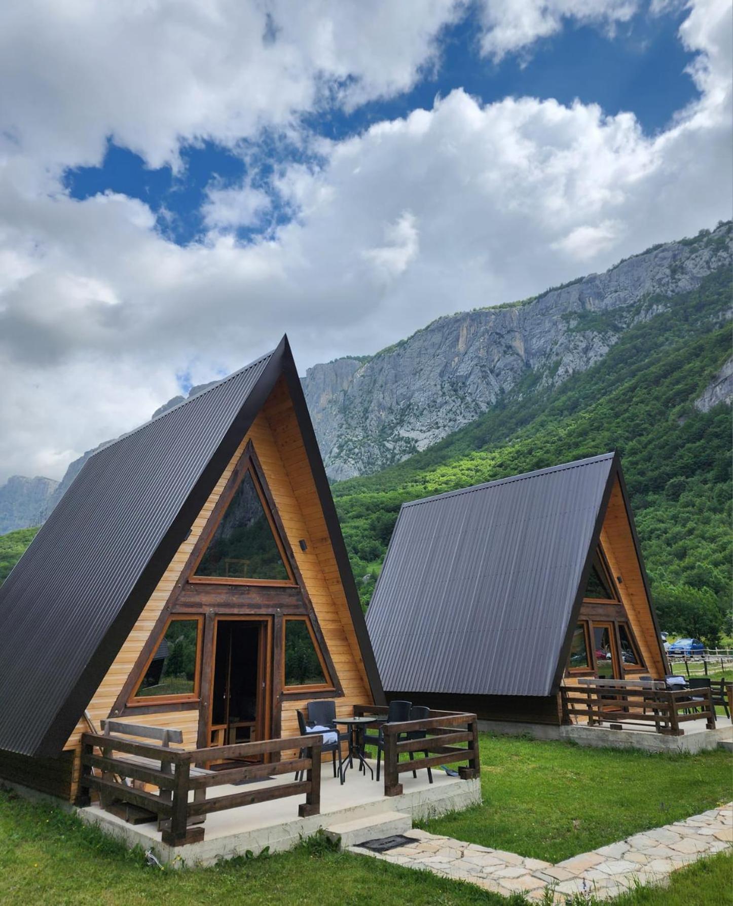 Wooden Cottages Konak Savnik المظهر الخارجي الصورة