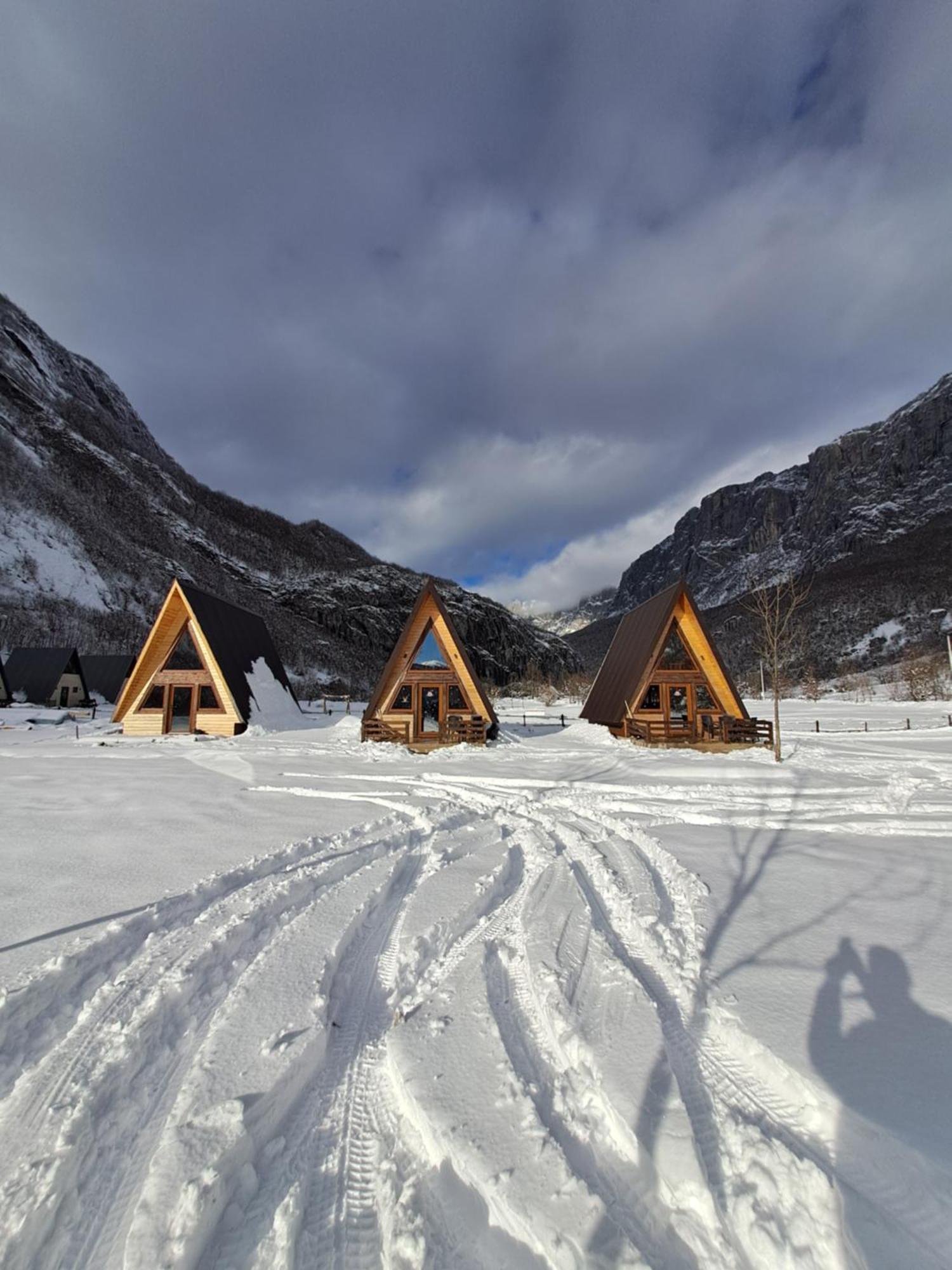 Wooden Cottages Konak Savnik المظهر الخارجي الصورة